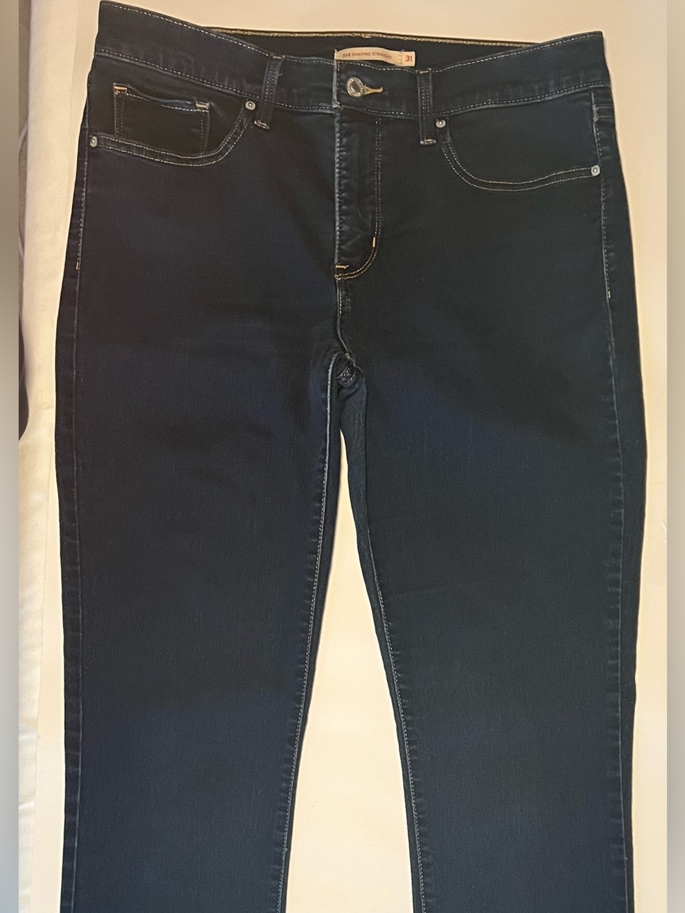 Women’s Straight Leg Jeans in Deep Indigo